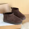 Botas de nieve de felpa de moda estilo coreano para mujer, botines con forro de polar estilo noreste a la moda, nueva colección de invierno 2026, botas de algodón engrosadas y cálidas