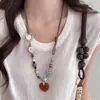 Colar Branco Natural Estrela com Trevo de Quatro Folhas em Formato de Coração, Corrente Simples Estilo Chinês Vintage para Clavícula, Joia de Designer para Mulheres