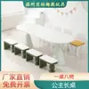 Conjunto de Mesa e Cadeiras de Madeira Sólida com Formas Criativas para Jardim de Infância para Crianças Educação Infantil Mesa de Arte para Grafite e Pintura Mesa de Leitura e Estudo