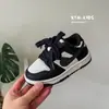 Nuevas Zapatillas Infantiles Otoño 2026 Clásicas Versátiles de Caña Baja Casuales para Niños y Niñas