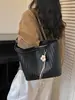 Bolso tote tejido retro para mujer, nuevo bolso de hombro de moda 2026, gran capacidad, bolso sencillo y texturizado para el día a día
