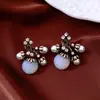 Brincos Redondos de Pérola com Cravação de Diamantes Vintage e Colar, Corrente Elegante para Clavícula Estilo Palácio, Conjunto de Joias de Alta Qualidade