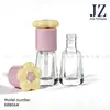 Productos en Stock: Tapa con Forma de Flor, Botella Trapezoidal, Tubo de Brillo de Labios de 4 ml, Envase para Brillo de Labios, Material de Empaque de Tubo Vacío de Plástico