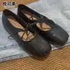 Zapatos planos de mujer de piel auténtica con lazo poco profundo de lunares, novedad otoño 2026, versátiles, casuales, ligeros, zapatos de abuela