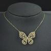 Collar con colgante de mariposa hueco de Amazon Supply x6092