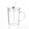 Vaso de agua de vidrio transparente con alto valor estético, vaso de oficina con asa y pajilla, vaso de regalo, vaso de agua para estudiante, venta al por mayor personalizada