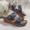 Chinelos Planos Retrô Transfronteiriços Europeus e Americanos Uma Pedra de Strass Moda Letra Forma Flor Chinelos Plataforma Femininos Casuais Atacado Tamanho Grande