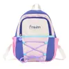 Mochila de nailon con cordón de bloqueo de color de nuevo estilo para deportes al aire libre para niños de jardín de infantes, mochila para estudiantes de senderismo con estampado de letras