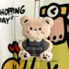 Pingente de bolsa de urso fofo de desenho animado para meninas, brinquedo de pelúcia com toque de alta qualidade, decoração para mochilas de estudantes, acessório de brinquedo de pelúcia