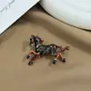 Broche do Cavalo do Zodíaco 2026, Personalizado e Requintado, Alfinete de Moda de Design de Alta Qualidade para Ternos e Casacos, Ideia de Presente