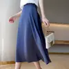 26 nueva falda de satén de verano estilo A adelgazante, falda de longitud media que se ajusta a la cadera, falda de satén tipo paraguas, color liso estilo coreano ropa para mujer