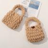 Mini bolso tejido creativo para niños, accesorios de peluche, bolso de lana hecho a mano con auriculares, bolso de hombro para muñeca para mujer