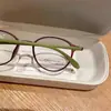 Gafas de Presbicia para Jóvenes de Alta Moda para Mujer Ultraligeras Anti-azul Alta Definición Estilo Occidental Gafas para Ancianos Montura Redonda Retro Gafas con Flor