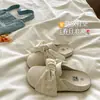Nuevas Pantuflas de Suela Blanda para Primavera y Otoño 2026 Pantuflas Cerradas con Lazo Francés para Mujer Pantuflas de Media Caña Estilo Birkenstock con Suela Gruesa para Exteriores