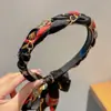 2026 Nuevo Estilo Diadema de Perlas para Niñas con Accesorio Trenzado Integrado, Listón, Pasador y Elegante Lazo para el Cabello