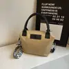 Bolsa Transfronteiriça Feminina 2024 Nova Moda Sensação de Alto Padrão Bolsa de Mão Versátil Bolsa de Tecido para o Dia a Dia Bolsa de Ombro Bolsa Transversal