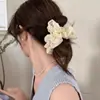 Elástico de Cabelo Grande com um Design Suave, de Alta Qualidade, Moderno e Versátil; Elástico de Cabelo Super Grande com Elástico Estilo Francês; Acessório de Cabelo Fresco e Estiloso para Mulheres