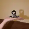 Presilha de Cabelo Estilo Coreano Espumante de Diamante Espiga de Trigo para Mulheres 2025 Novo Tamanho Médio para Coque na Nuca Presilha Tubarão Prendedor de Rabo de Cavalo Alto