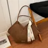 Bolsa Feminina Textura de Pedra Retrô 2026 Nova Moda Popular de Outono Bolsa de Ombro Único Bolsa Tote de Grande Capacidade para o Dia a Dia