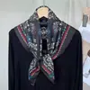Novo Produto-Lenço de Pescoço Versátil Casual Elegante Literário Coreano Lenço Quadrado Lenço Decorativo L Algodão Veludo Toque Xale Roupa Externa