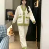 Pijama de forro polar coral para mujer, nuevo conjunto cálido de aguacate engrosado para otoño e invierno, se puede usar afuera en invierno, ropa de casa holgada y de talla grande