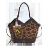 Bolso Cruzado de Hombro Personalizado Estilo Nuevo Invierno 2025, Bolso Femenino Casual Retro de Moda, Bolso Saco de Diseño Nicho