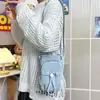 Bolso bandolera de diseño nicho estilo coreano para mujer, nueva colección 2026, bolso pequeño cuadrado de color liso simple, casual para salidas, bolsa para teléfono y botella de agua