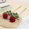 Rosa Simulada Tacto Único Rosa de Terciopelo Decoración para el Hogar Boda Día de San Valentín Flor Artificial Flor Falsa