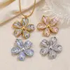 Design de Luxo Leve de Alta Qualidade Pingente de Flor de Cinco Folhas com Efeito Degradê e Gotejamento de Óleo Cravejado de Diamantes Acessórios de Joias de Flor em Aço Titânio para Colar DIY