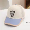 Gorra de Malla para Niños al por Mayor 2025 Verano Nuevo Buen Día Cara Sonriente Gorra de Béisbol Guardería Sombrero para el Sol Comercio Exterior