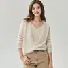 Elegante cárdigan de mezcla de cachemira y seda de morera con una capa interior tipo camisola, un conjunto de dos piezas para mujer, perfecto para otoño e invierno