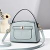 [Envío Bolso de Mujer] Bolso de Mujer 2023 Verano Nuevo Moda Casual Bolso Cuadrado Pequeño Color Contraste Cuero Suave Hombro Cruzado