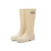 Botas de Chuva Lisas Japonesas e Coreanas Cross-Border 2025 para Mulheres, Botas de Água de Cano Alto com Solado Grosso, Botas de Chuva Longas para Dias Chuvosos, Sapatos de Borracha PVC Forrados com Lã