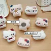 Nuevos Accesorios de Muñeca de Gato de Dibujos Animados de Peluche Lindos Broche de Gato Kt Sombrero Bufanda Muñeca Decorativa Accesorios DIY