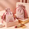 Fabricante de Bolsas de Terciopelo con Cordón, Bolsas de Terciopelo Doble Cara para Cosméticos, Bolsitas de Terciopelo para Joyería, Bolsas Pequeñas de Tela con Logo Impreso