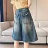 Shorts de mezclilla rotos estilo retro para mujer, verano 2026, corte slim, rectos, casuales, únicos, desgastados, de pierna ancha, de longitud media