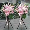 Cesta de flores de apertura trípode estante de flores festivo material de embalaje de flores estante de cesta de flores de nueva apertura al por mayor