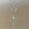 Colar de Pérolas com Borboleta de Zircônia Prateada e Franja Feminino Novo Único Exquisito Corrente para Clavícula Nicho Versátil Acessórios de Primavera/Verão