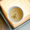 Estilo Dinastía Tang y Song Estilo Pintura al Óleo Flor Silvestre Pequeña Mariposa Cerámica Taza Maestra para el Hogar Juego de Té Kung Fu Taza de Té Pu'Er Taza de Degustación Taza Individual
