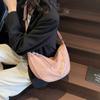 Bolsa de Couro de Vaca Grande Capacidade Moda Retrô para o Dia a Dia Casual Feminina 2025 Nova Textura de Alta Qualidade Bolsa de Ombro Versátil