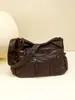 2026 Nova Bolsa Feminina Retrô Estilo Preguiçoso de Ombro Único Grande Capacidade Casual Resistente ao Desgaste Mochila Transversal para o Dia a Dia Bolsa de Mãe