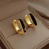 Brincos de Luxo Leve Estilo Francês com Toque de Alto Padrão para Mulheres Gota d'Água Estilo Coreano Brincos de Nicho Versátil Fivela de Orelha Distintiva Clipe de Orelha com Design de Meia-Lua