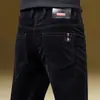 Pantalones Casuales de Pana para Hombre 2026 Nuevo Primavera Gama Alta Elásticos Ajustados Rectos Pantalones de Primavera para Hombre