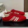 Sapatos De Xun Couro Macio Femininos Leves Sola Macia Versátil Mostram o Formato do Pé Moda Casual Tênis de Lona 2026 Novo Estilo Esportivo Sapatos Brancos