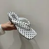 Chanclas de Plataforma de 5 cm Estilo Coreano con Lunares Sandalias de Dedo Planas para Mujer Verano al Aire Libre Calzado Versátil para Vacaciones Playa