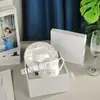 Taza y platillo de porcelana de hueso estilo europeo transfronterizo Serie Tigre Ruyi Juego para el hogar Taza de café y platillo Caja de regalo creativa para café de la tarde
