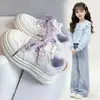 Tênis Brancos Novos para Crianças Maiores, Sapatos Esportivos Casuais Infantis para Meninas, Tênis Casuais Brancos para Estudantes Meninas 2026 para Primavera