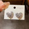 Aretes de Zirconia en Forma de Corazón Electrochapados en Oro Real de 18 Quilates, Aretes Dorados Estilo Coreano Dulce y Fresco, Lujo Ligero, Gama Alta, Aretes Versátiles