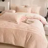 Juego de Ropa de Cama de Lujo de Cuatro Piezas con Forro Polar de Invierno, Nuevo Juego de Sábana y Funda de Edredón Gruesa y Cálida de Terciopelo de Leche 2025