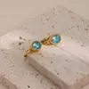 Brincos Europeus e Americanos Transfronteiriços em Aço Inoxidável com Formato de Gota e Cravejados com Diamantes para Mulheres, Luxo Leve com Sensação de Alta Qualidade, Banhados a Ouro 18K, Presilhas de Orelha/Acessórios de Orelha que Não Desbotam
